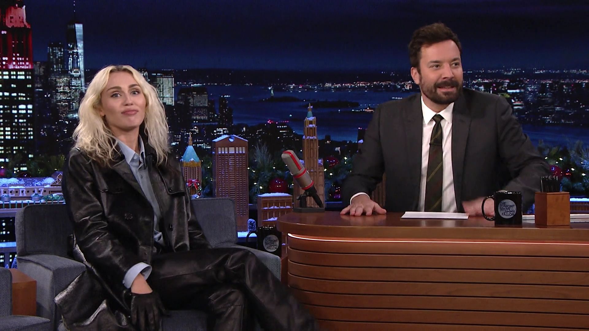 12-09-2022-TonightShowStarringJimmyFallon-420.jpg