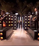 MileyNYE_Performance-ILoveRockNRoll-002.jpg