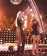 MileyNYE_Performance-ILoveRockNRoll-104.jpg