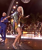 MileyNYE_Performance-LetsDance-080.jpg