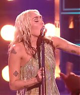 MileyNYE_Performance-MidnightSky-036.jpg