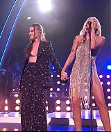 MileyNYE_Performance-MidnightSky-079.jpg