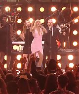 MileyNYE_Performance-PartyintheUSA-122.jpg