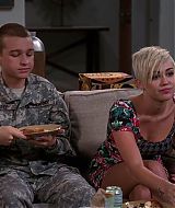 TwoAndHalfMen-S10E07-056.jpg