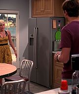 TwoAndHalfMen-S10E07-176.jpg