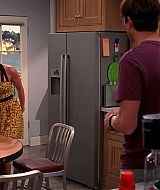 TwoAndHalfMen-S10E07-178.jpg