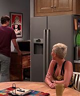 TwoAndHalfMen-S10E07-216.jpg