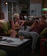 TwoAndHalfMen-S10E07-224.jpg