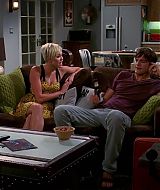 TwoAndHalfMen-S10E07-225.jpg